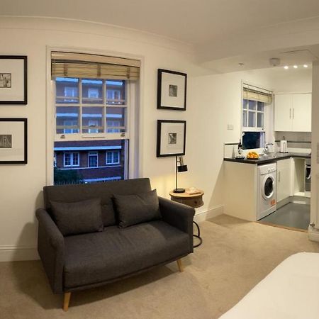 Studio Flat In The Heart Of St. Johns Wood 런던 외부 사진