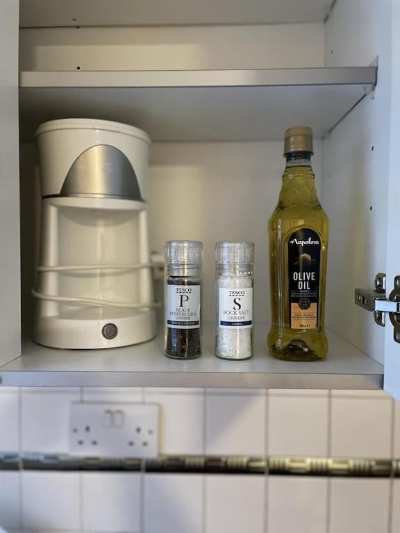 Studio Flat In The Heart Of St. Johns Wood 런던 외부 사진